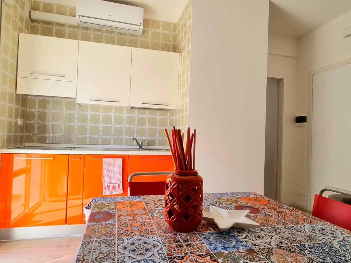 Sea View Apartment With Swimming Pool Lido di Jesolo Exterior photo